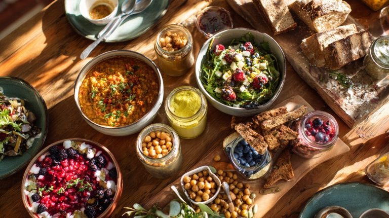 Fibermaxxing Recipes: 25 High-Fiber Meals for Every Part of the Day